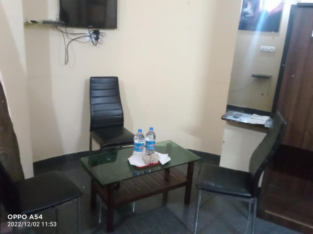 Skyline Lodge Siliguri Bagian luar foto
