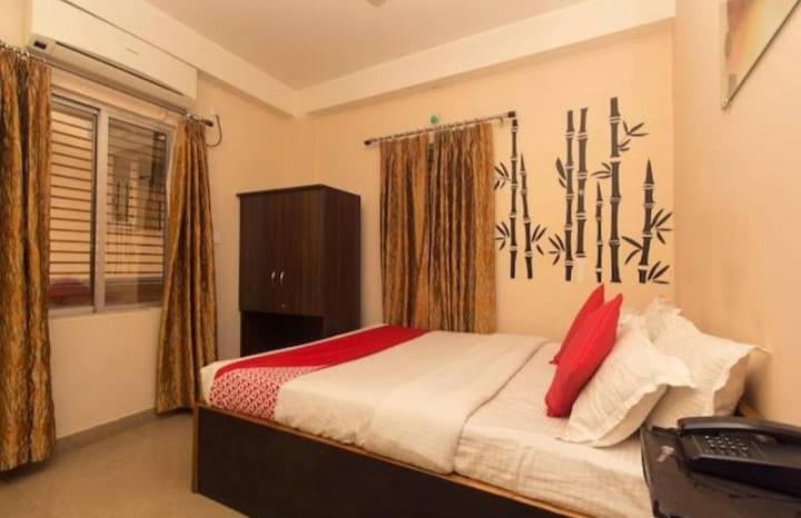 Skyline Lodge Siliguri Bagian luar foto